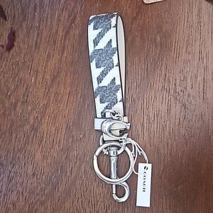 COACH KEYRING